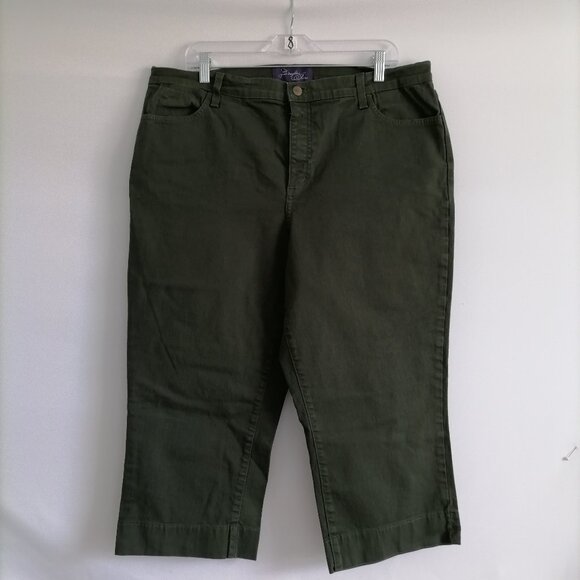 NYDJ Cropped Jeans in Forest Green - Picture 1 of 7